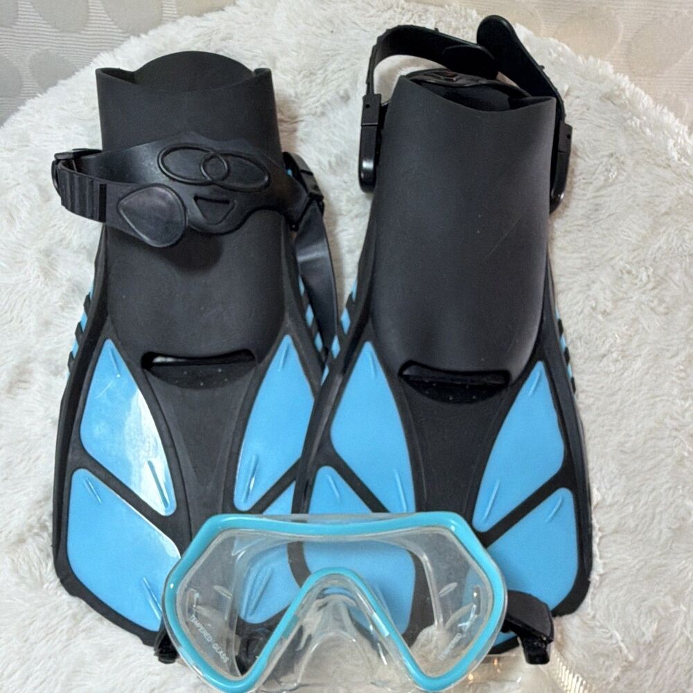 Greatever Adjustable Snorkel Fins & Tempered Glass Dive Mask Blue Black
